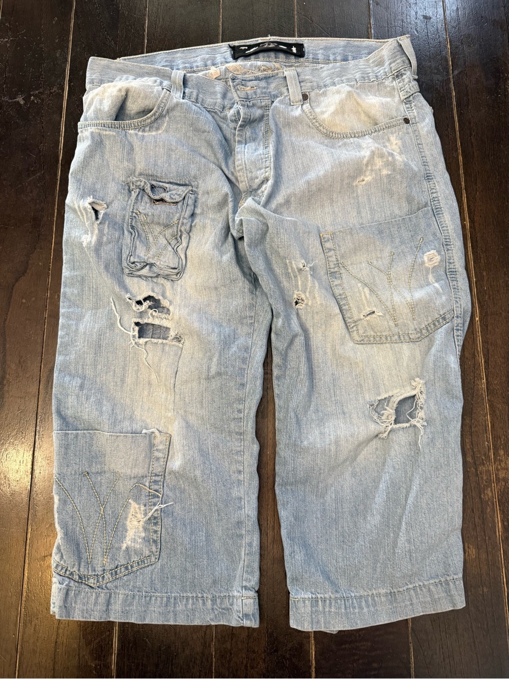 Robin's Jean Y2K Light Blue Distressed Denim Jeans Cargo Shorts Size 34